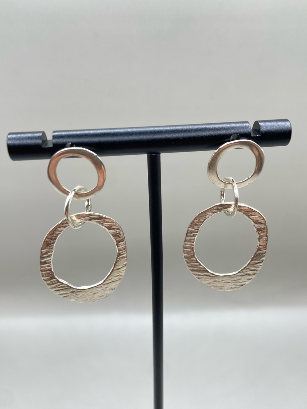 Silpada Hammered Sterling Silver Earrings P1529
